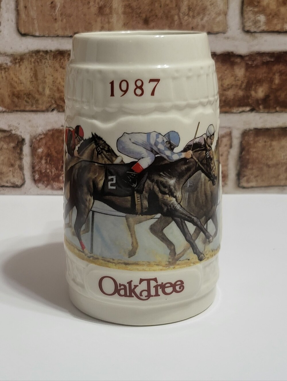 Oak Tree 1987 Horse Racing Ceramic Stein - White